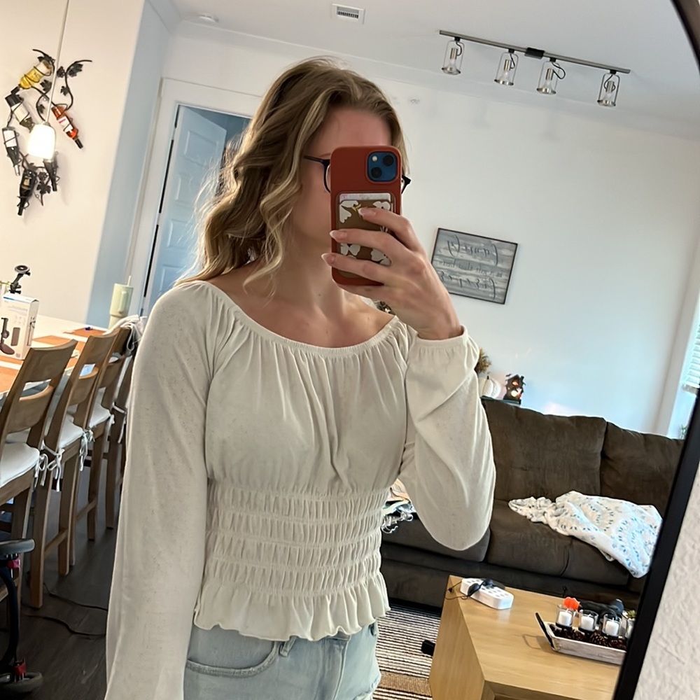 Off white long sleeve top